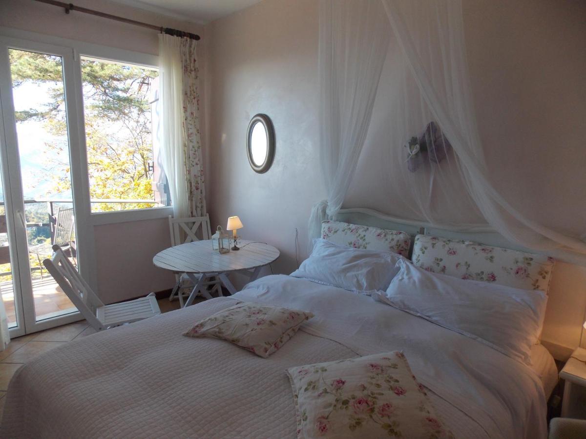 B&B Le Camelie Del Bosco Baiardo 외부 사진